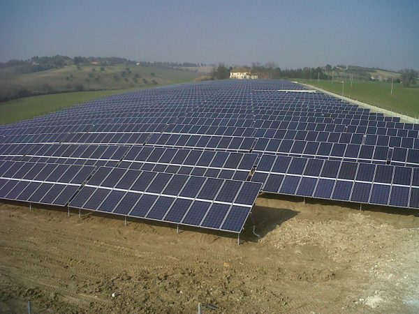 PICENA-ITALIA-1MW-VICO-EXPORT-SOLAR-ENERGY1-600x450